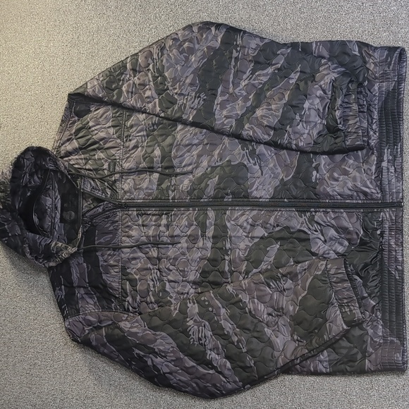 Black Rifle Coffee Company BRCC Grenade Woobie Hoodie Size 3XL in Gray Camo - Picture 3 of 13